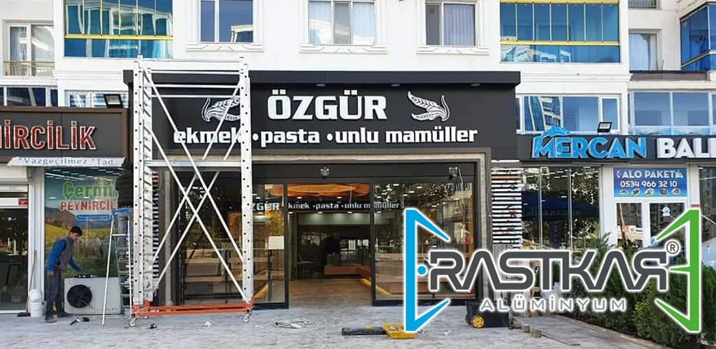  Kompozit Tabela